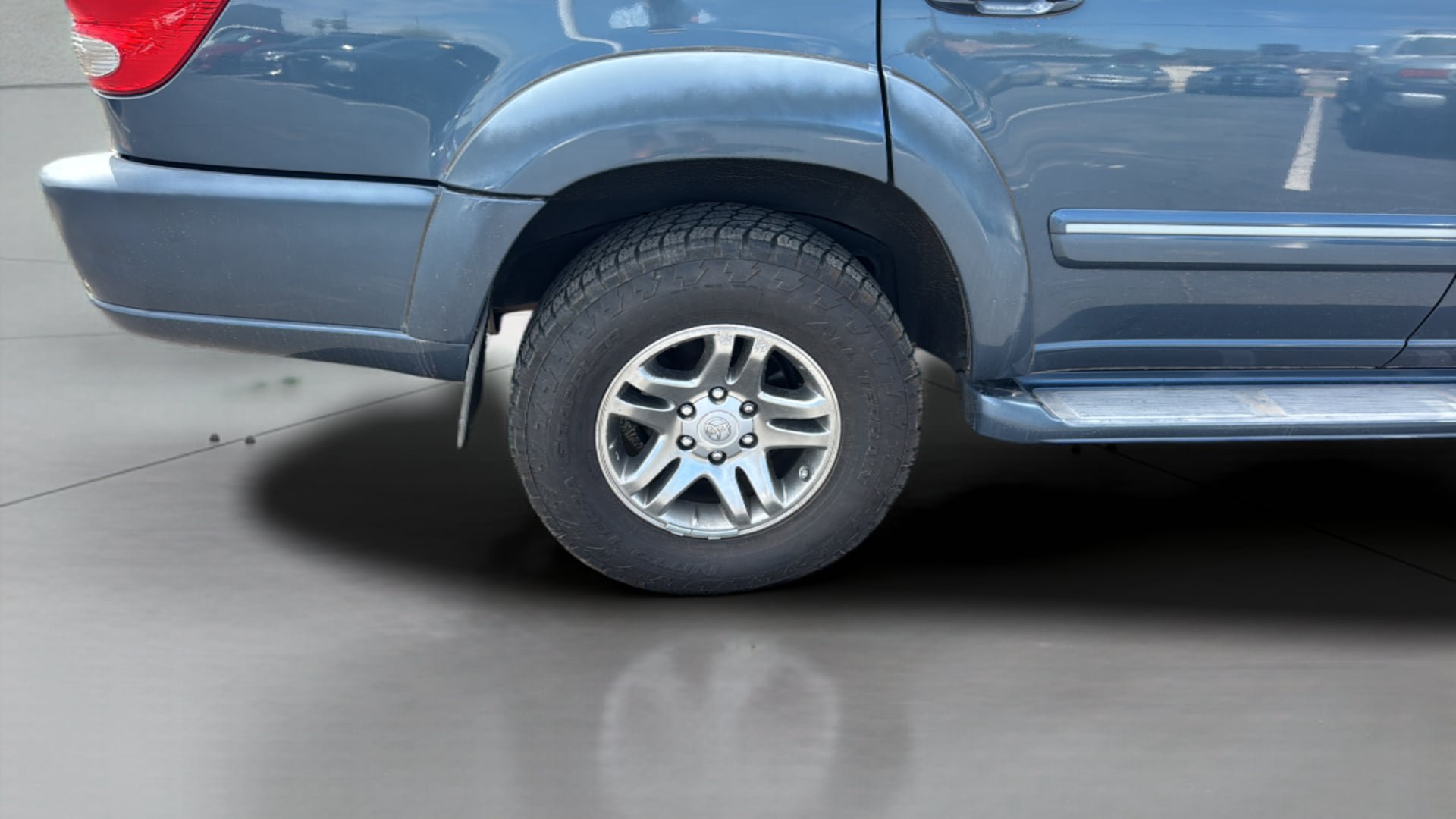 Used 2006 Toyota Sequoia SR5 RWD image 35