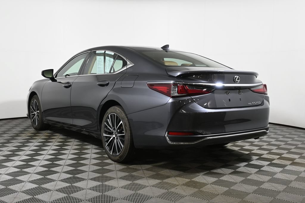 Used 2024 Lexus ES 250 w/ Premium Package AWD/4WD image 5