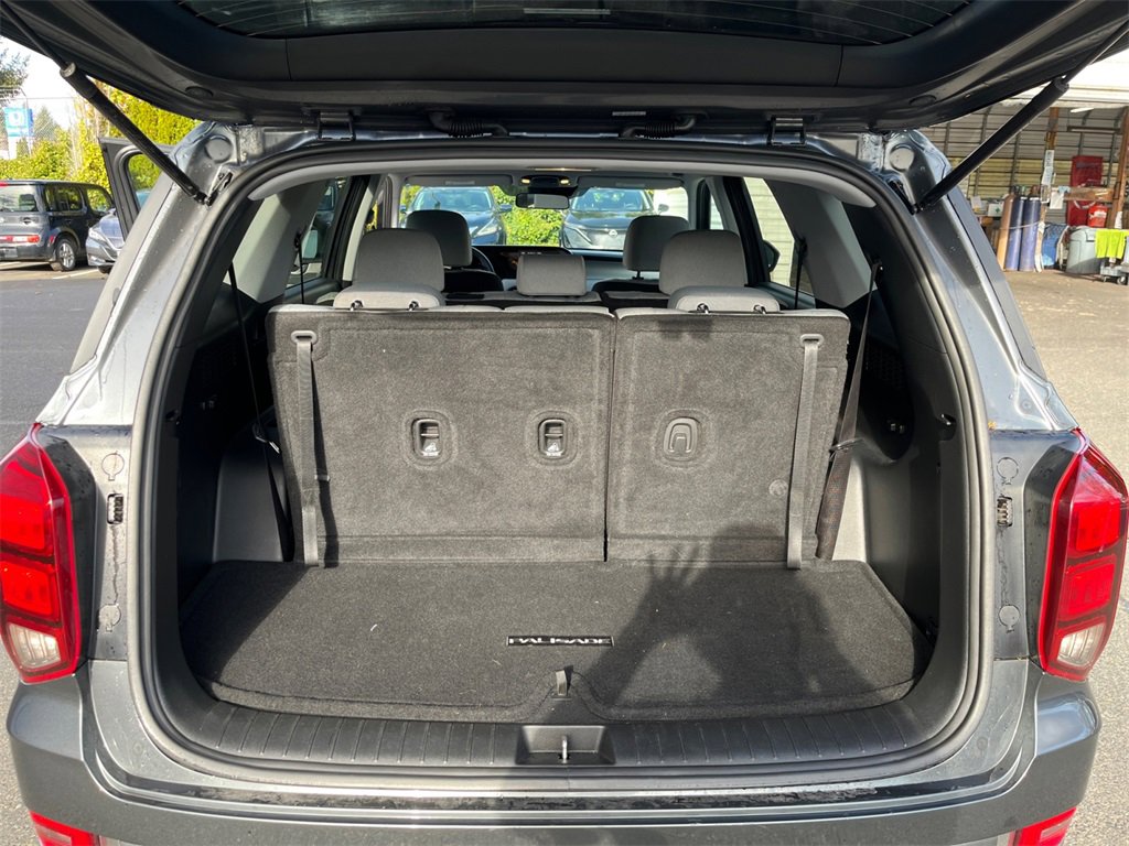 Used 2022 Hyundai Palisade SE image 24