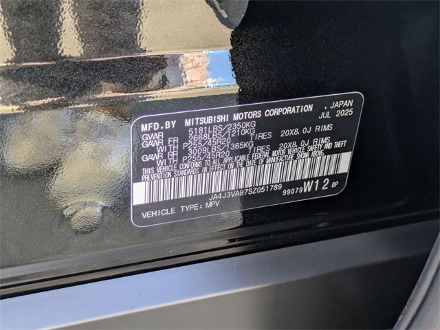 New 2025 Mitsubishi Outlander SE image 37