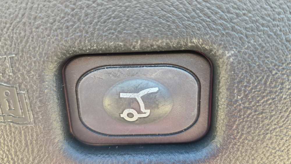 Used 2021 Lincoln Nautilus Reserve image 12