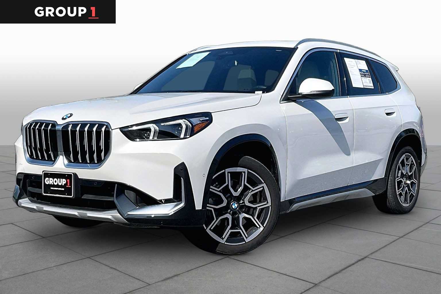 Used 2025 BMW X1 xDrive28i w/ Convenience Package AWD/4WD image 1