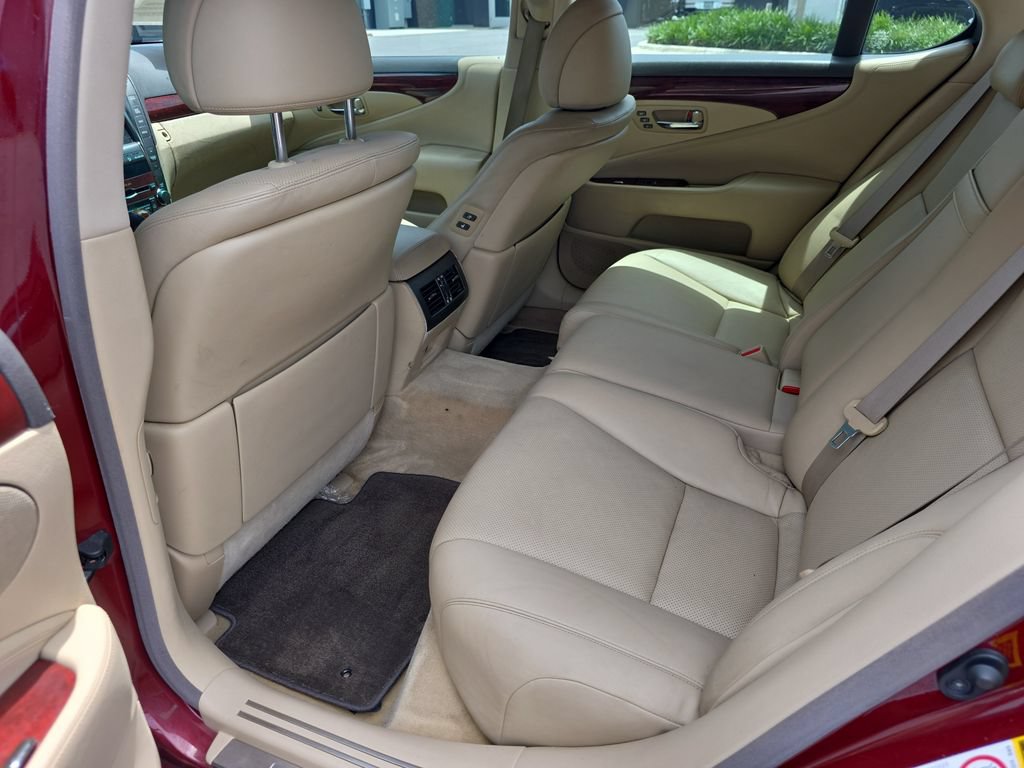 Used 2008 Lexus LS 460 RWD image 30
