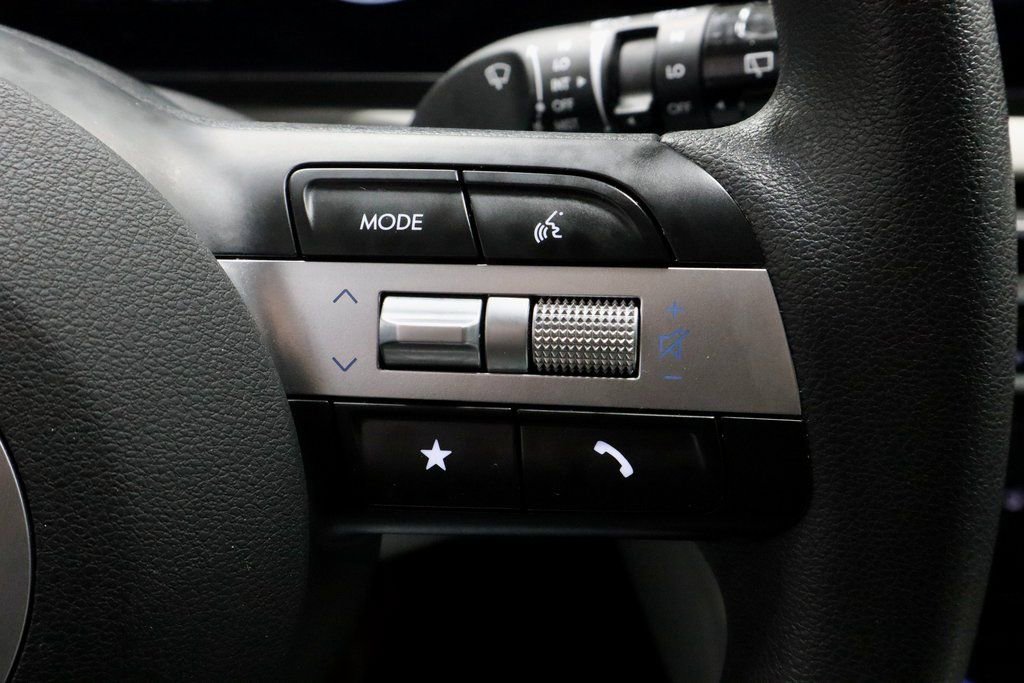 Certified 2025 Hyundai Tucson SEL image 28