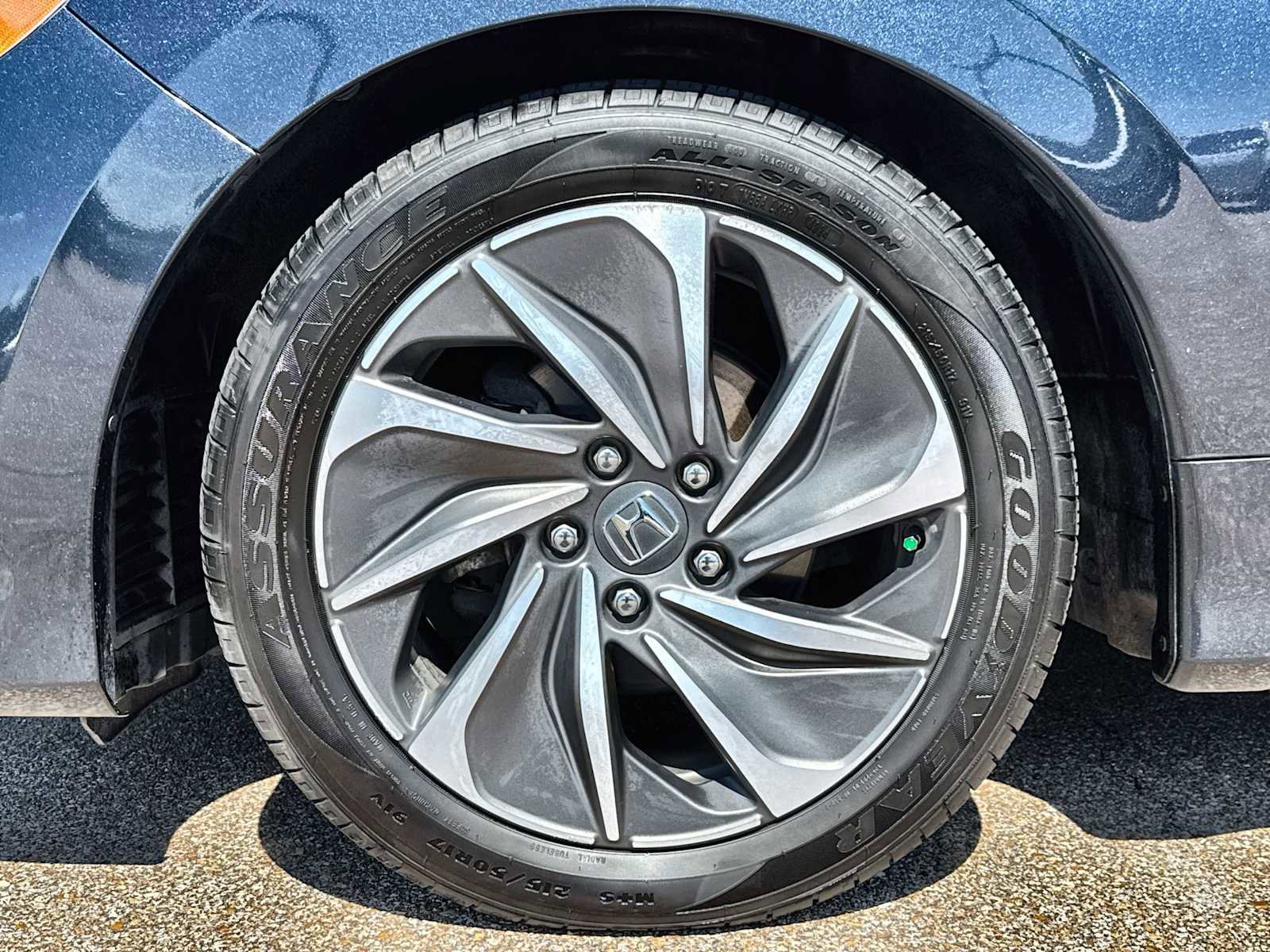 Used 2019 Honda Insight Touring image 14
