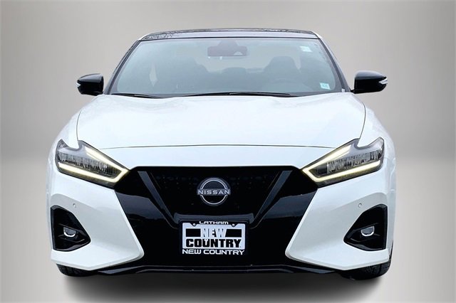 Used 2023 Nissan Maxima SR w/ Sport Mat Group image 3