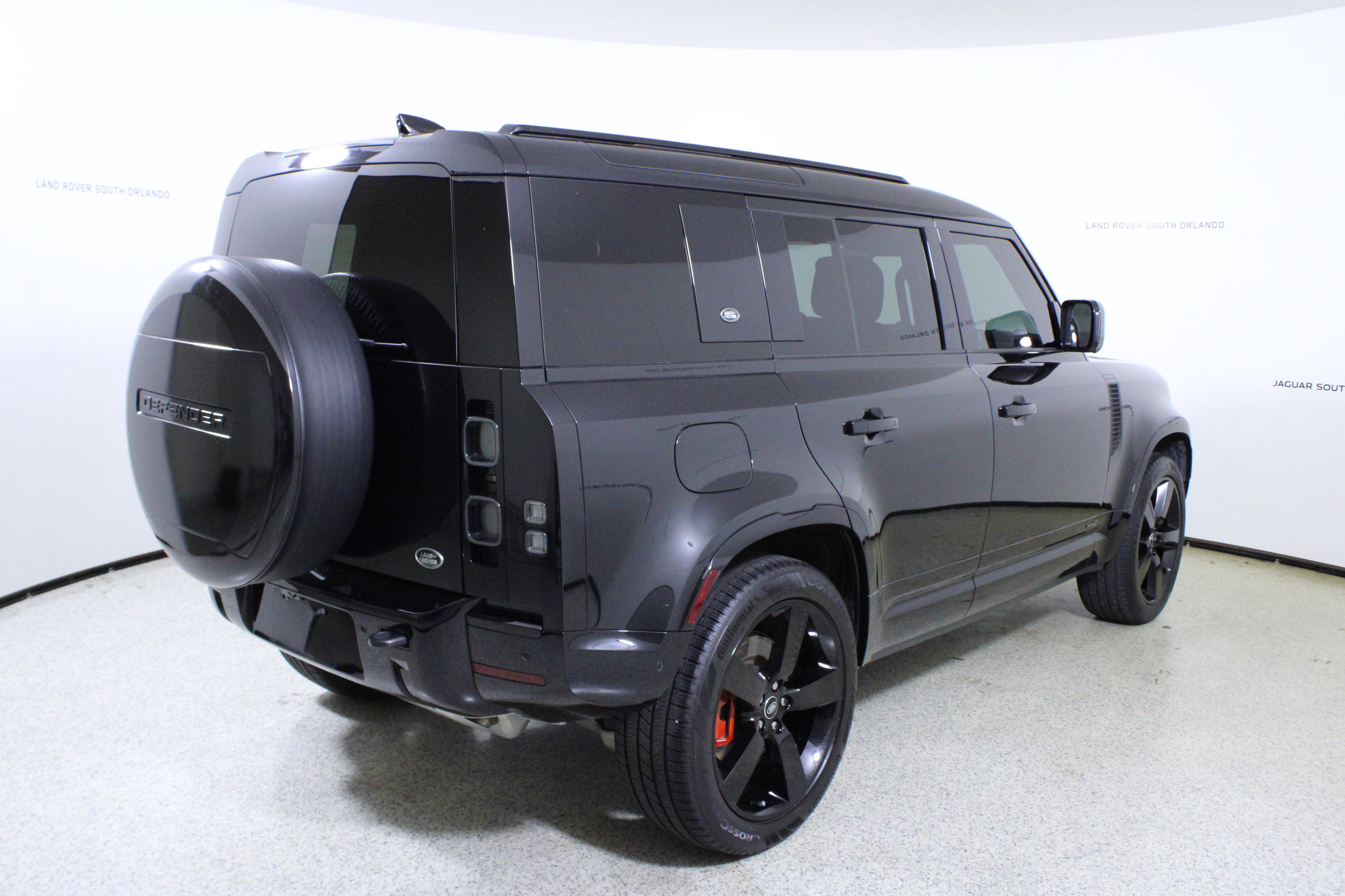 Used 2022 Land Rover Defender 110 X image 7