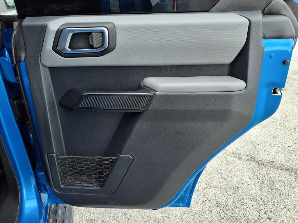 Used 2023 Ford Bronco Big Bend w/ Sasquatch Package image 15
