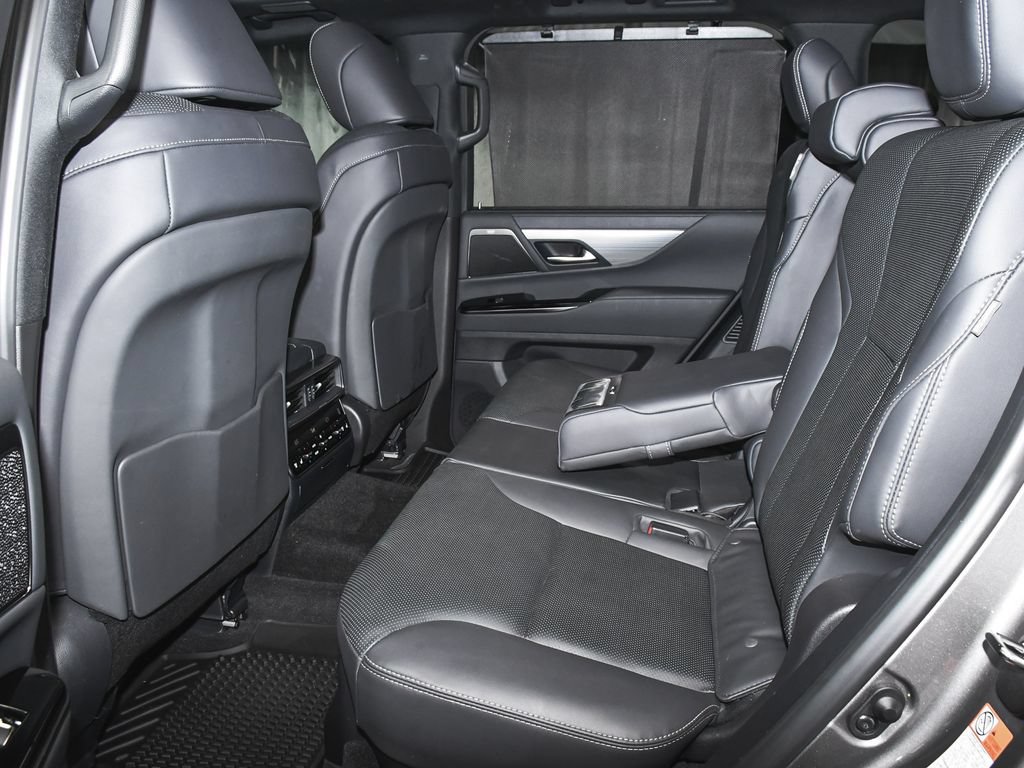 Used 2025 Lexus LX 700h F Sport AWD/4WD image 61