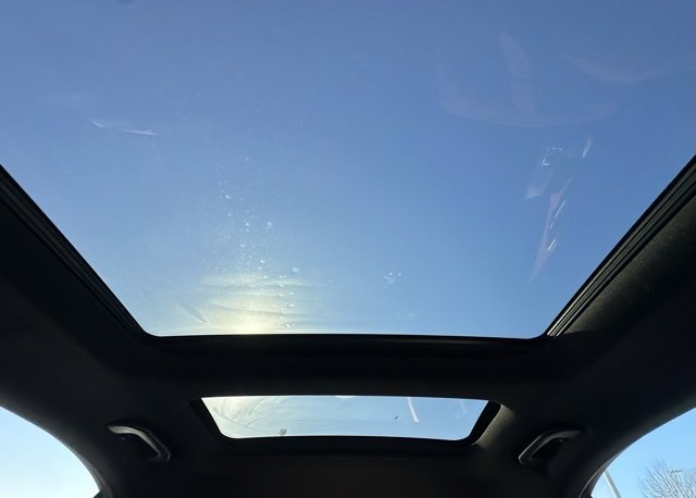 Used 2022 Mercedes-Benz C 300 4MATIC Sedan image 14