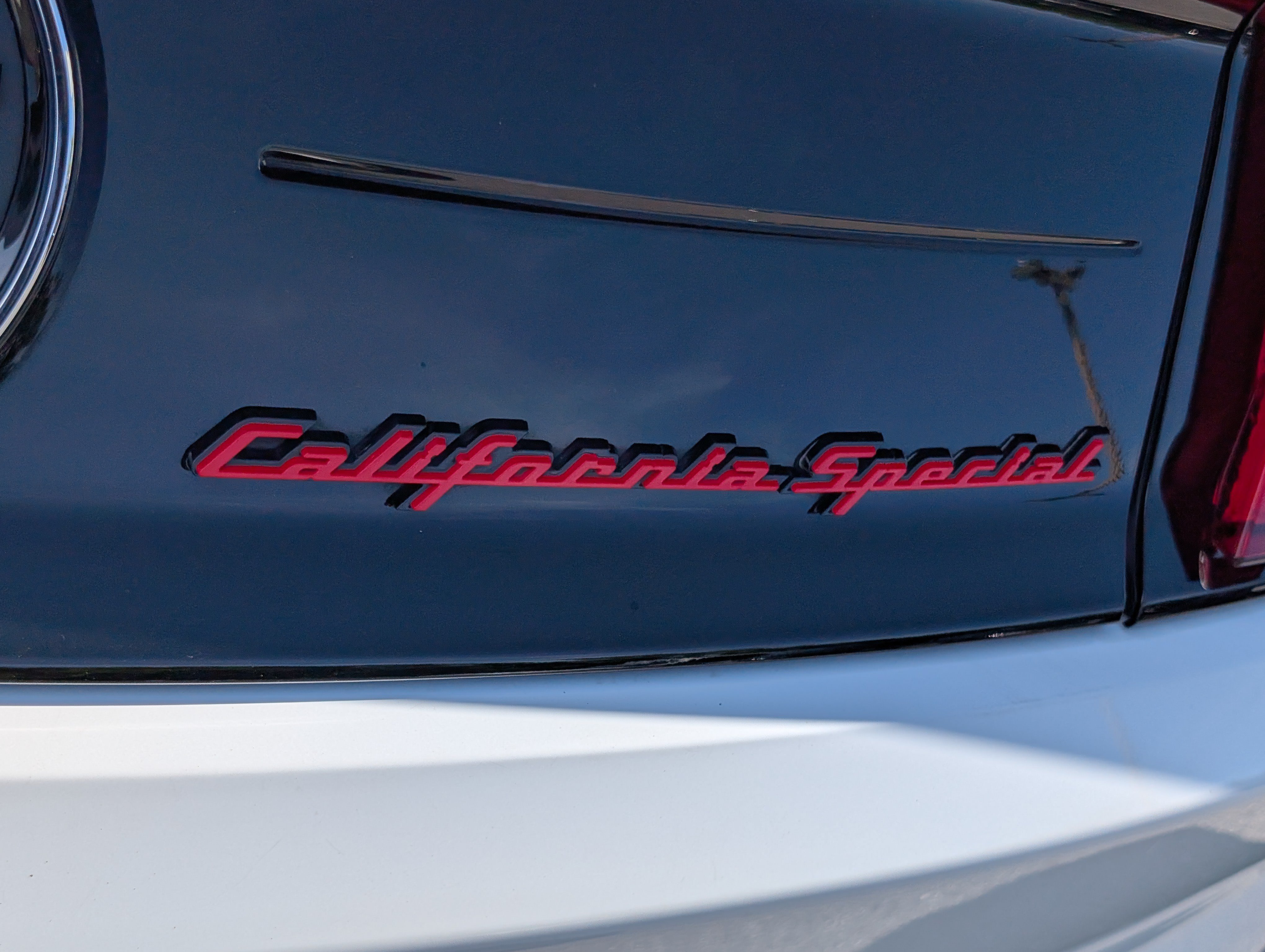 Used 2019 Ford Mustang GT Premium w/ Equipment Group 401A RWD image 9
