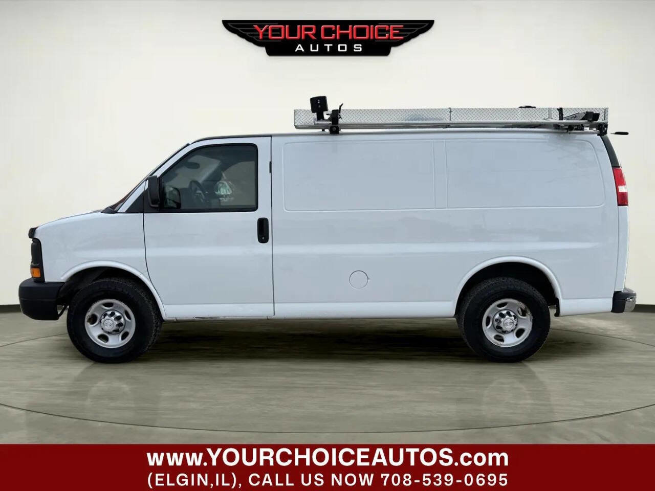 Used 2016 Chevrolet Express 2500 2500 3dr Cargo Van image 2