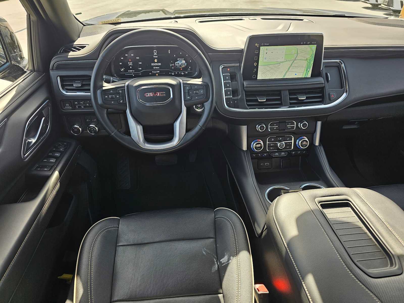 Used 2023 GMC Yukon SLT w/ SLT Premium Package image 21