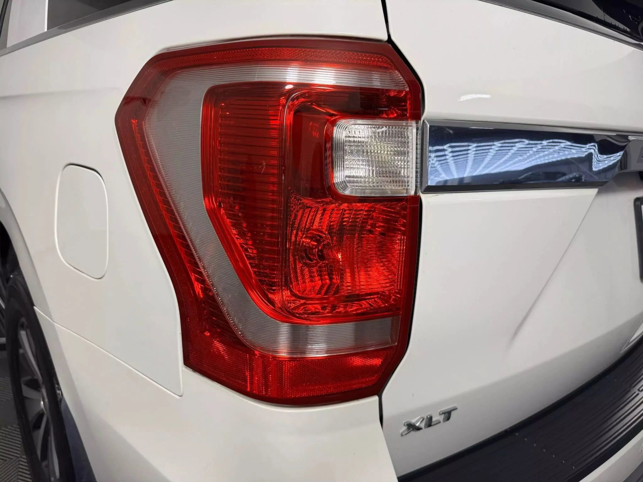 Used 2021 Ford Expedition XLT w/ Equipment Group 202A image 29