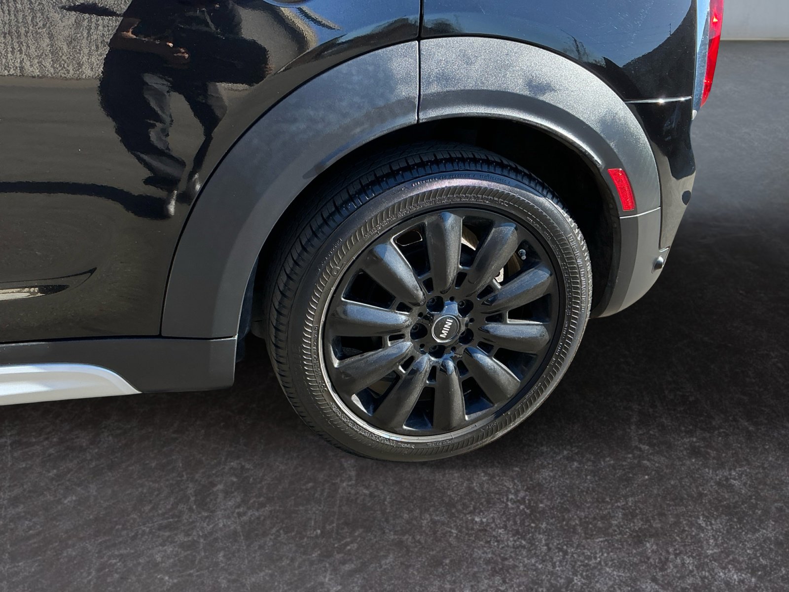 Used 2018 MINI Cooper Countryman S image 9