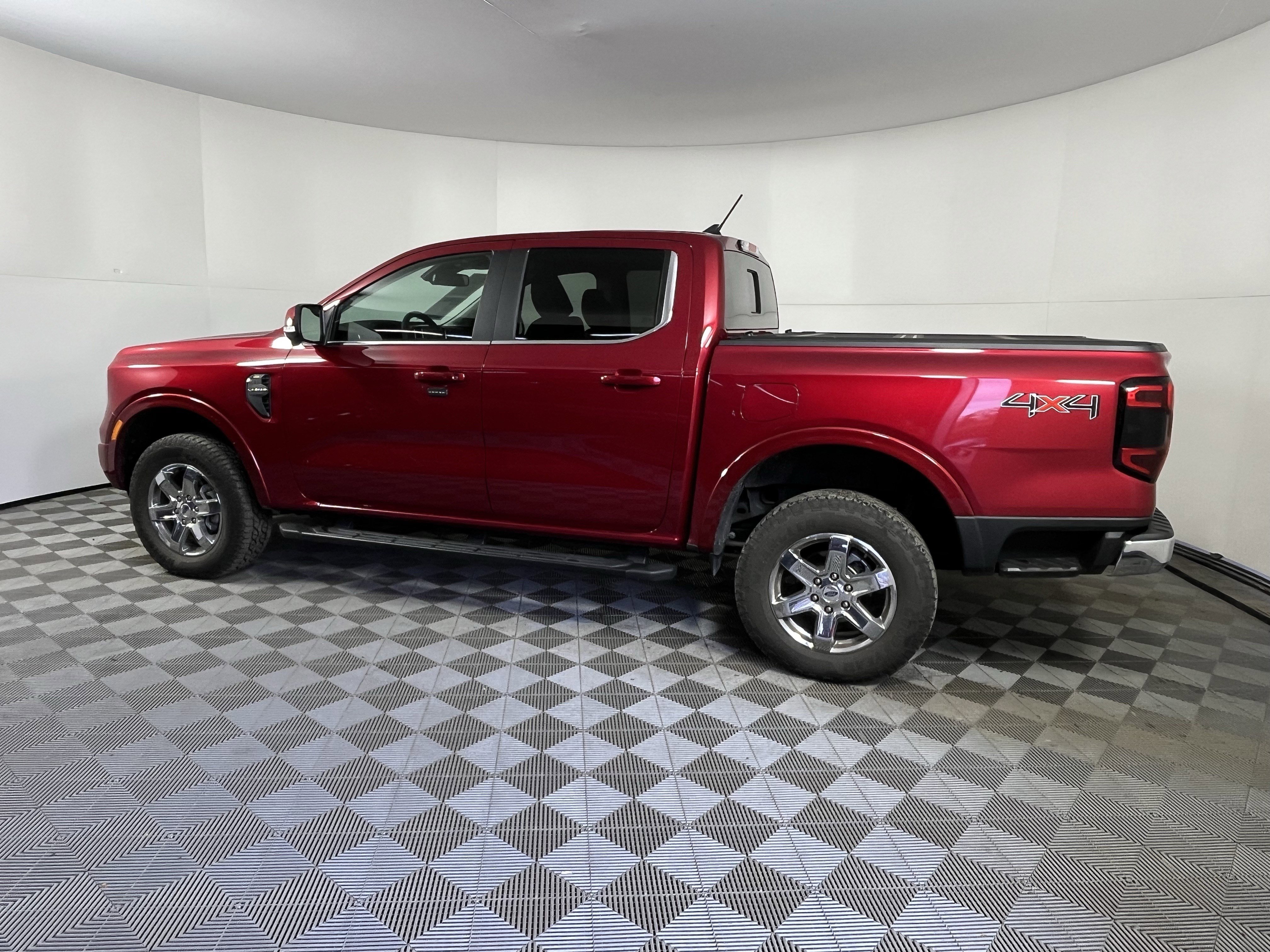Used 2025 Ford Ranger Lariat w/ Chrome Accent Package video 2