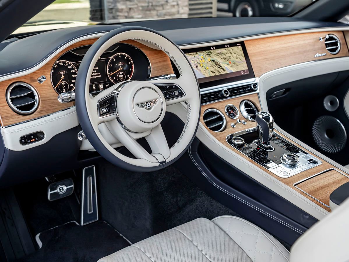 Used 2023 Bentley Continental GT Azure AWD/4WD image 21