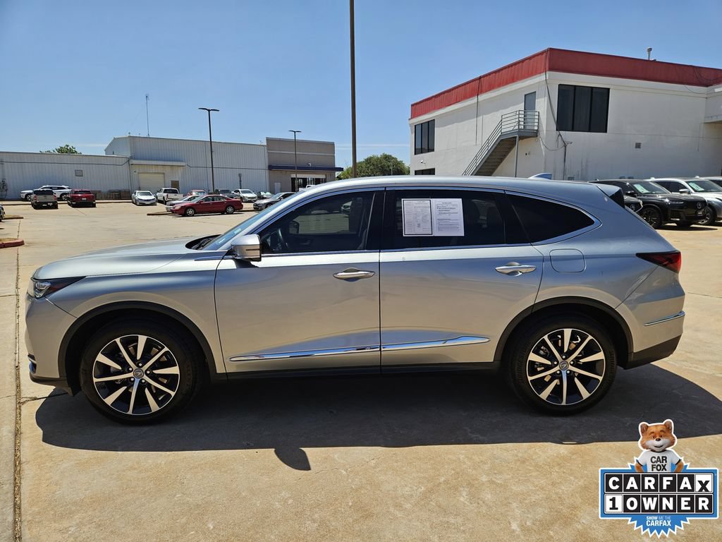 Certified 2026 Acura MDX w/ Technology Package FWD image 4