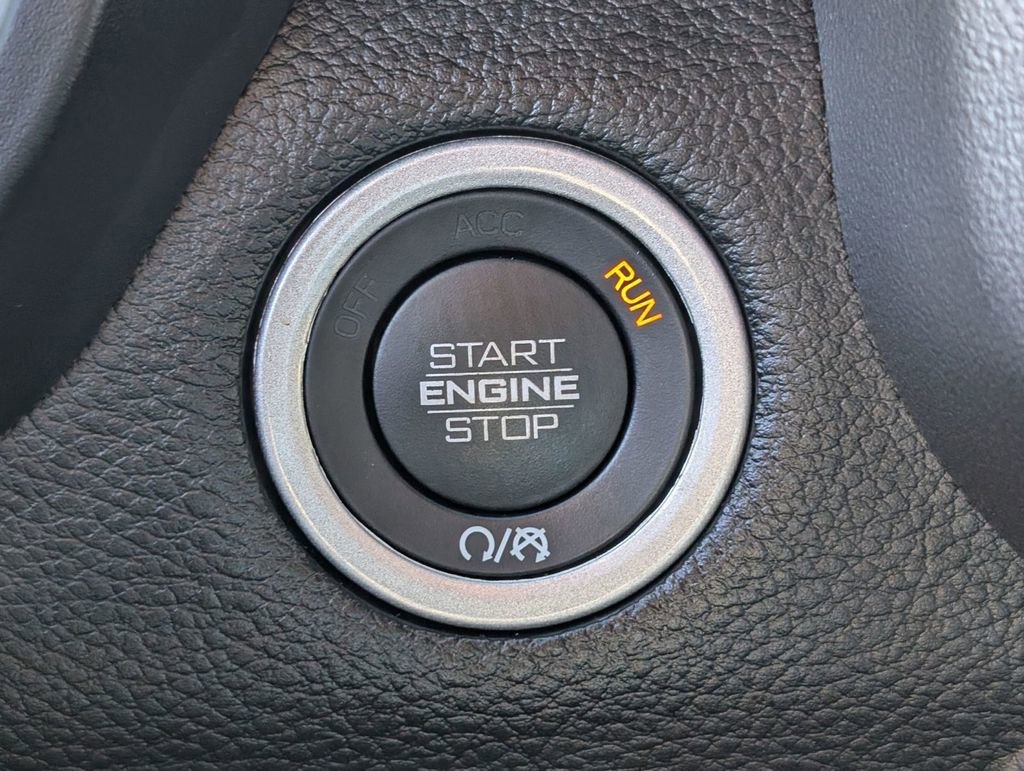 Used 2024 RAM 1500 Laramie image 38