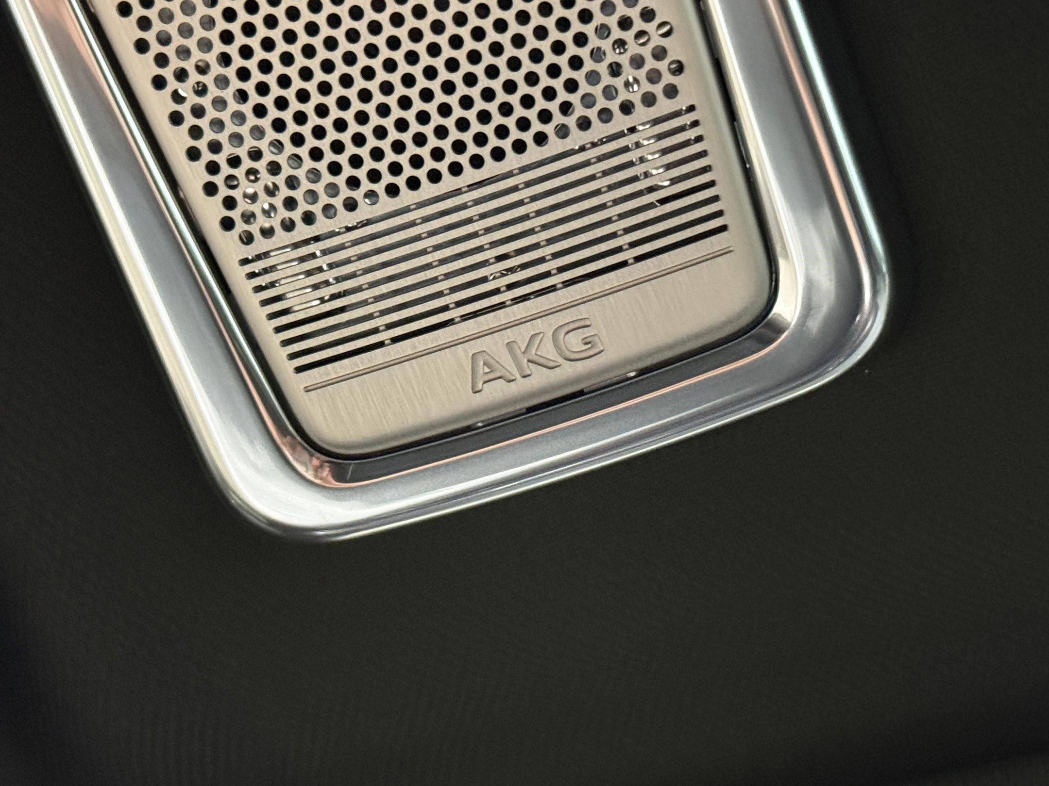 New 2026 Cadillac Vistiq Sport image 25