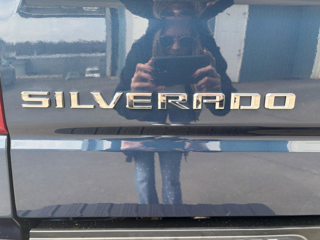 Used 2022 Chevrolet Silverado 1500 LT image 40