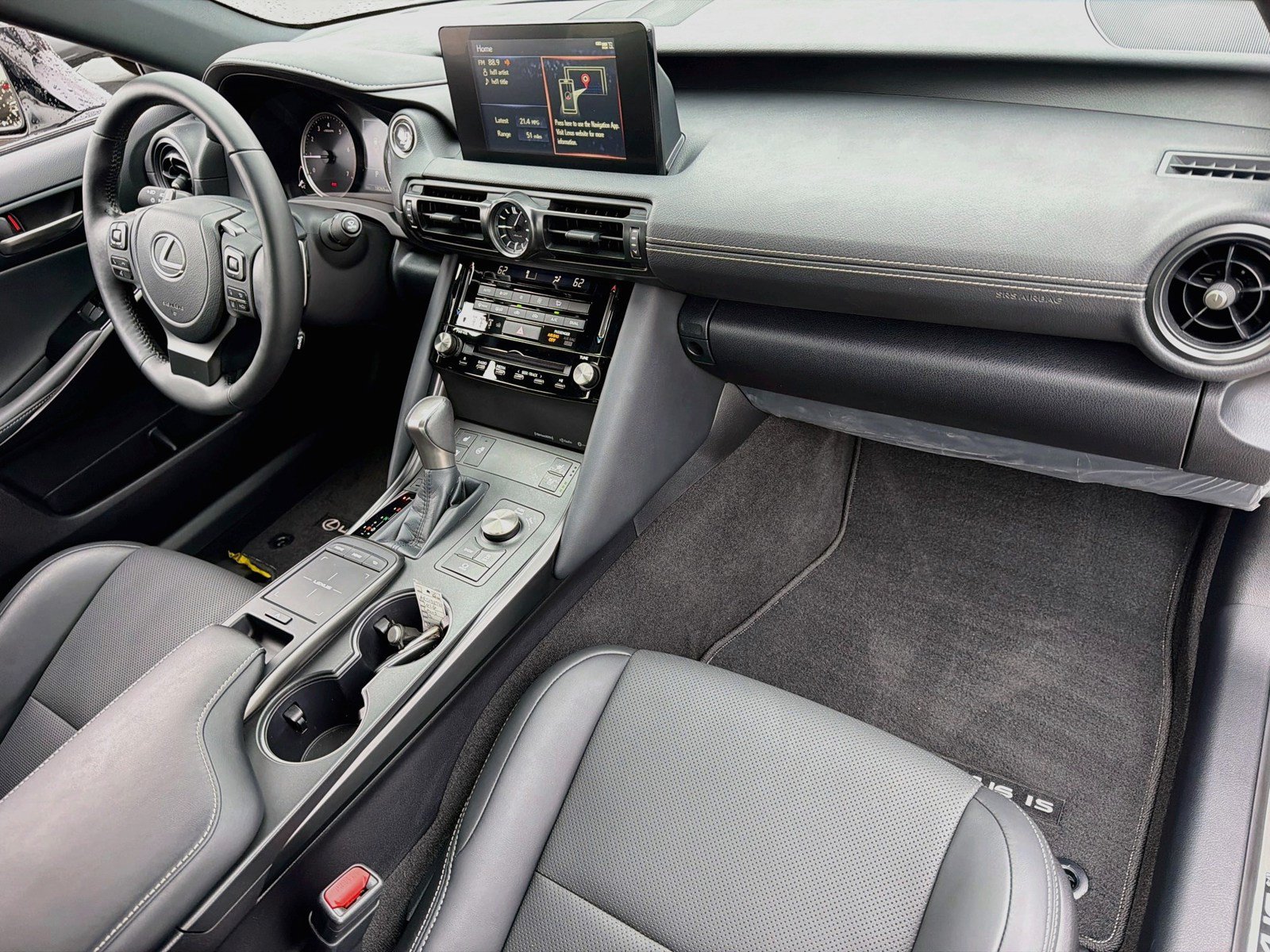 Used 2024 Lexus IS 300 w/ Comfort Package RWD image 27