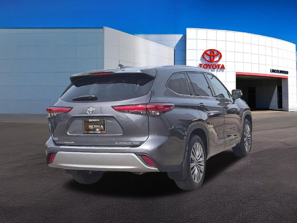 Used 2021 Toyota Highlander Platinum AWD/4WD image 12