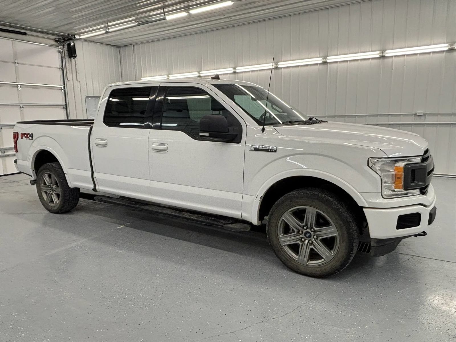 Used 2019 Ford F150 XLT w/ Equipment Group 302A Luxury AWD/4WD image 10