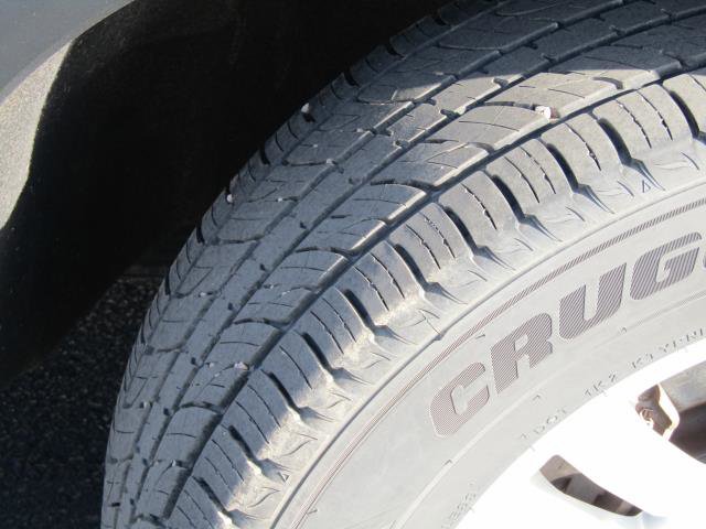 Certified 2023 Ford Explorer XLT w/ Class IV Trailer Tow Package image 7