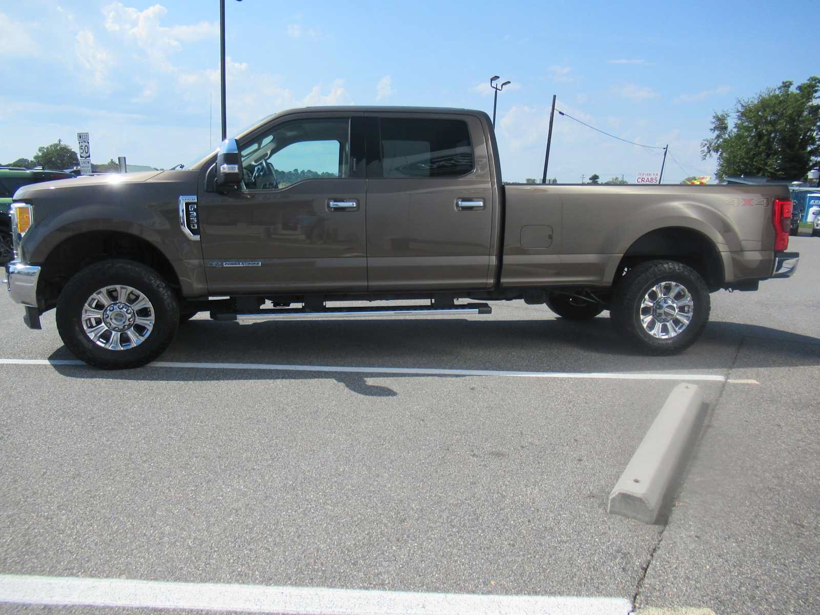Used 2017 Ford F350 Lariat w/ Chrome Package AWD/4WD image 8