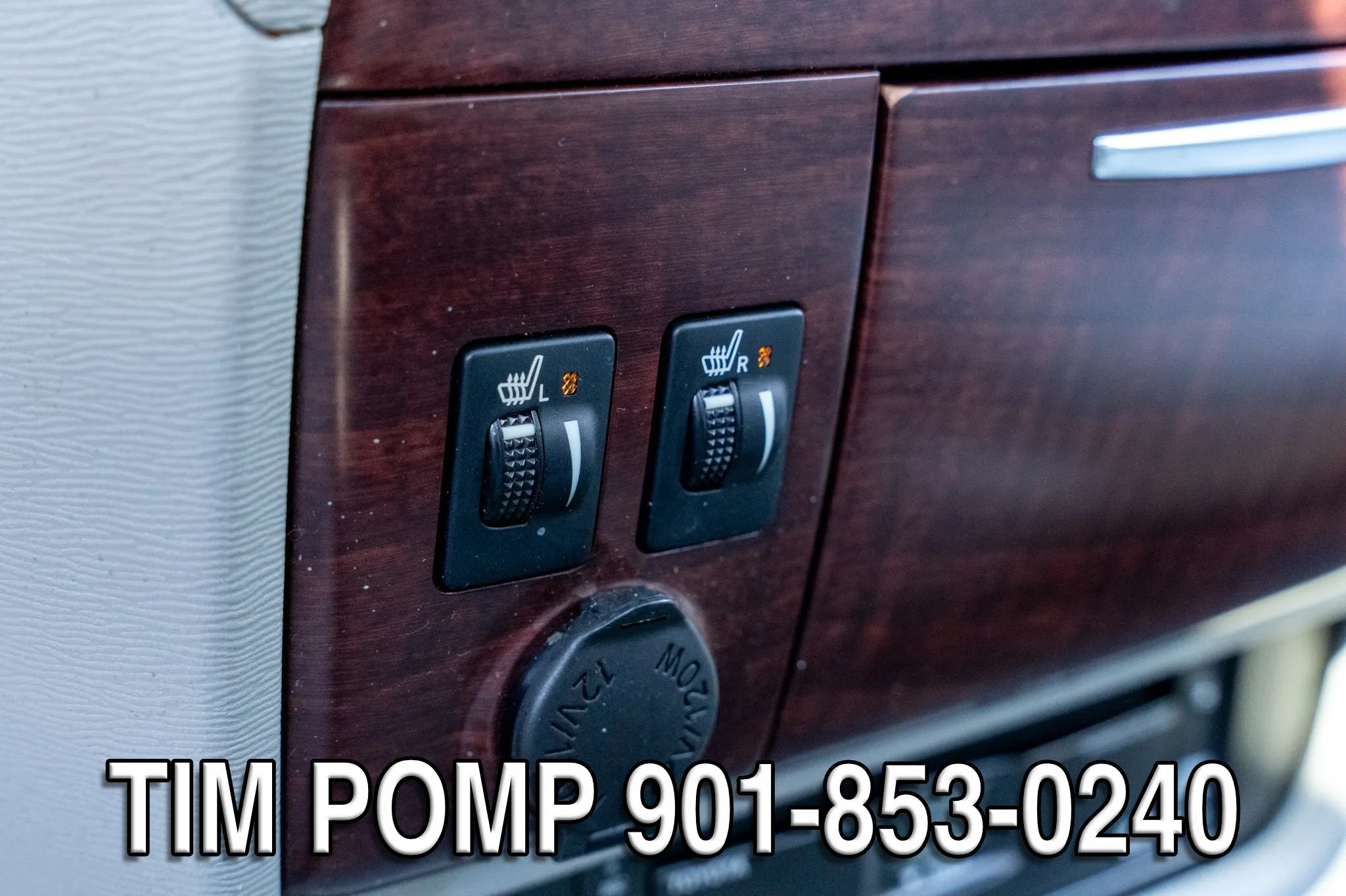 Used 2011 Toyota Sienna XLE w/ Entertainment Pkg FWD image 25