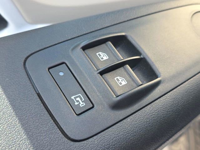 Used 2022 RAM ProMaster 2500 image 23