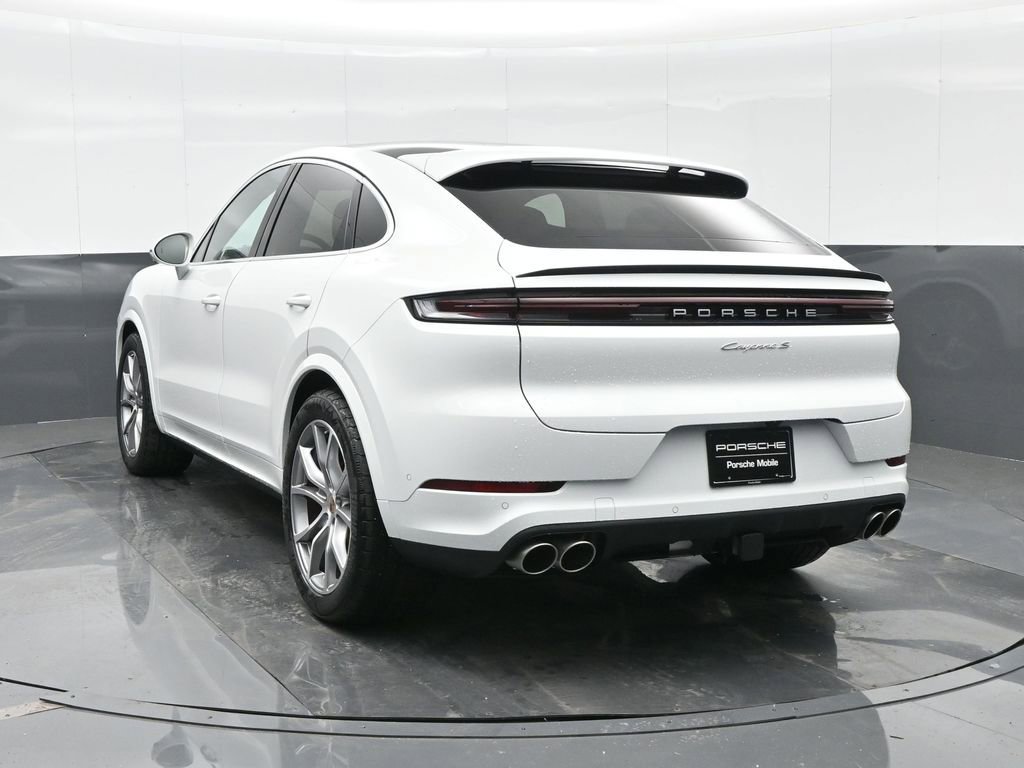 New 2026 Porsche Cayenne S image 3