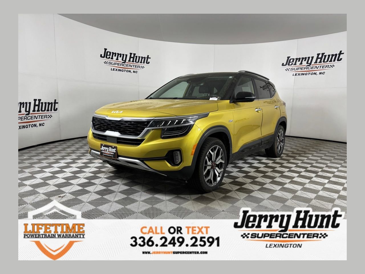 Used 2023 Kia Seltos SX image 1