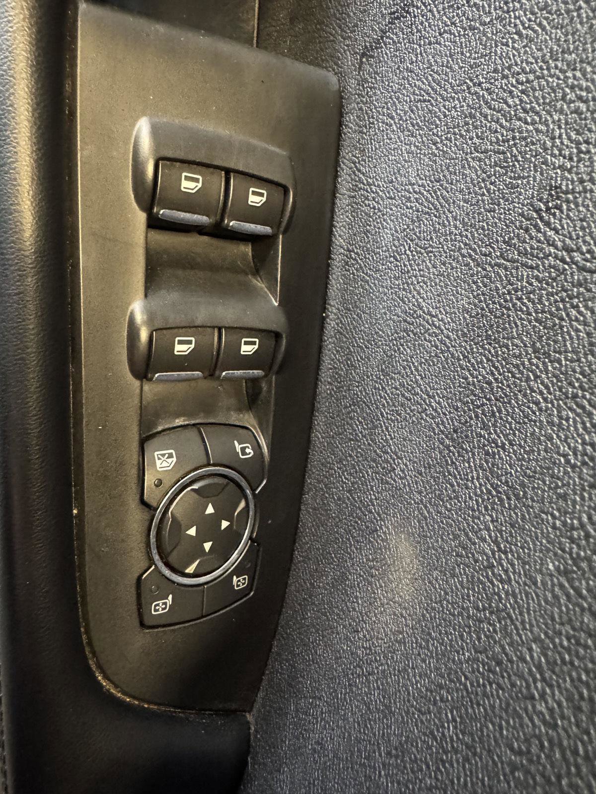 Used 2020 Lincoln Nautilus Reserve w/ Monochromatic Package image 34