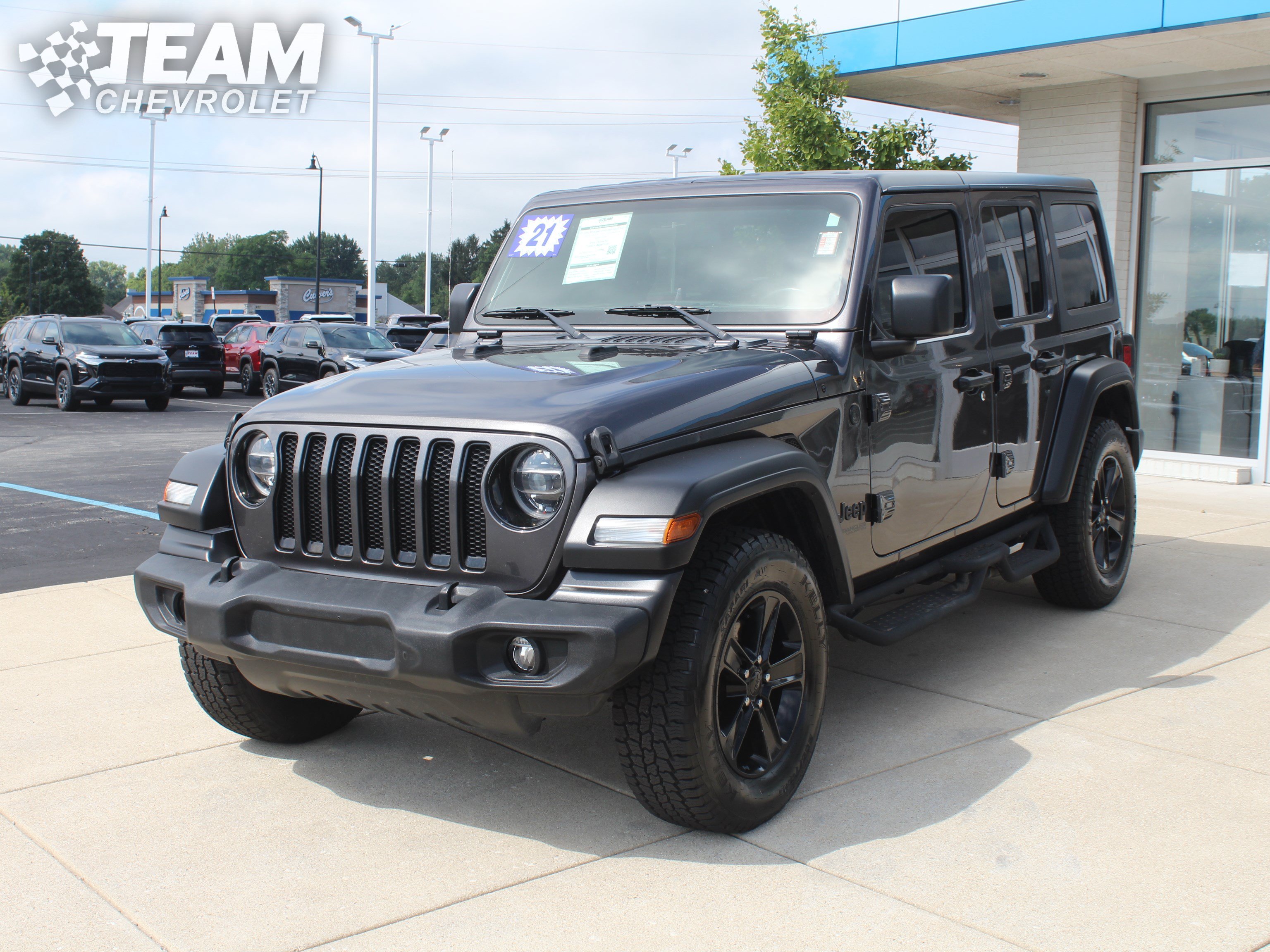 Used 2021 Jeep Wrangler Unlimited Sport AWD/4WD image 8