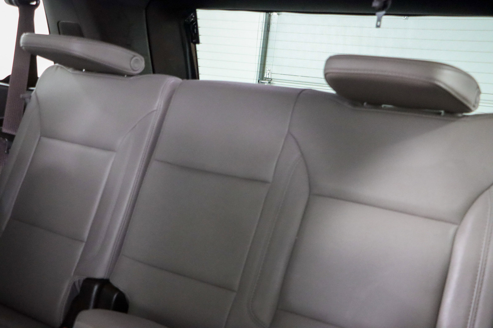 Used 2023 Chevrolet Tahoe Z71 w/ Luxury Package image 30