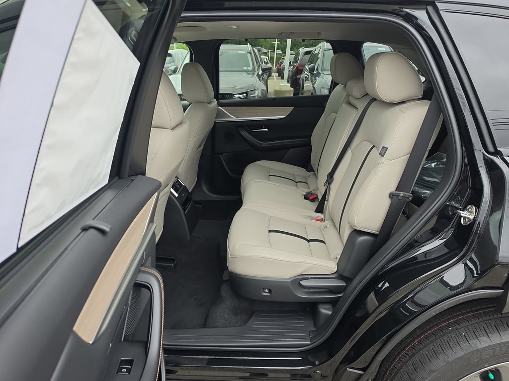 New 2026 MAZDA CX-90 3.3 Turbo w/ Preferred Package AWD/4WD image 10