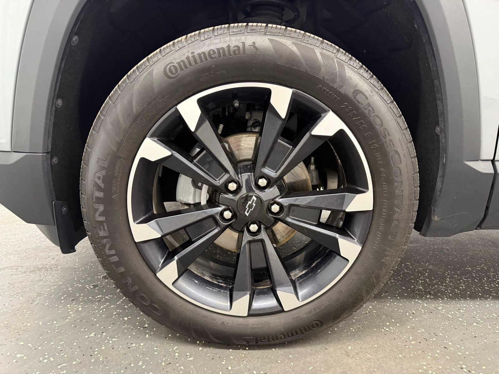 Used 2025 Chevrolet Equinox RS w/ Convenience Package III AWD/4WD image 18