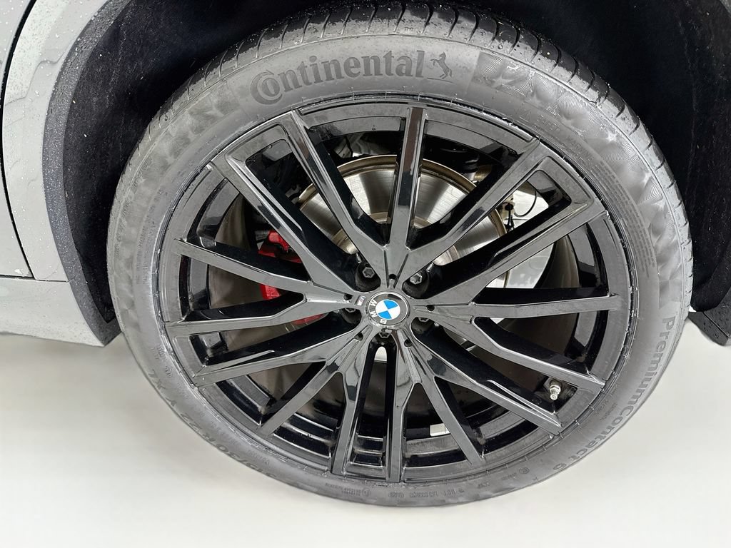 Certified 2026 BMW X5 xDrive40i w/ M Sport Package AWD/4WD image 30