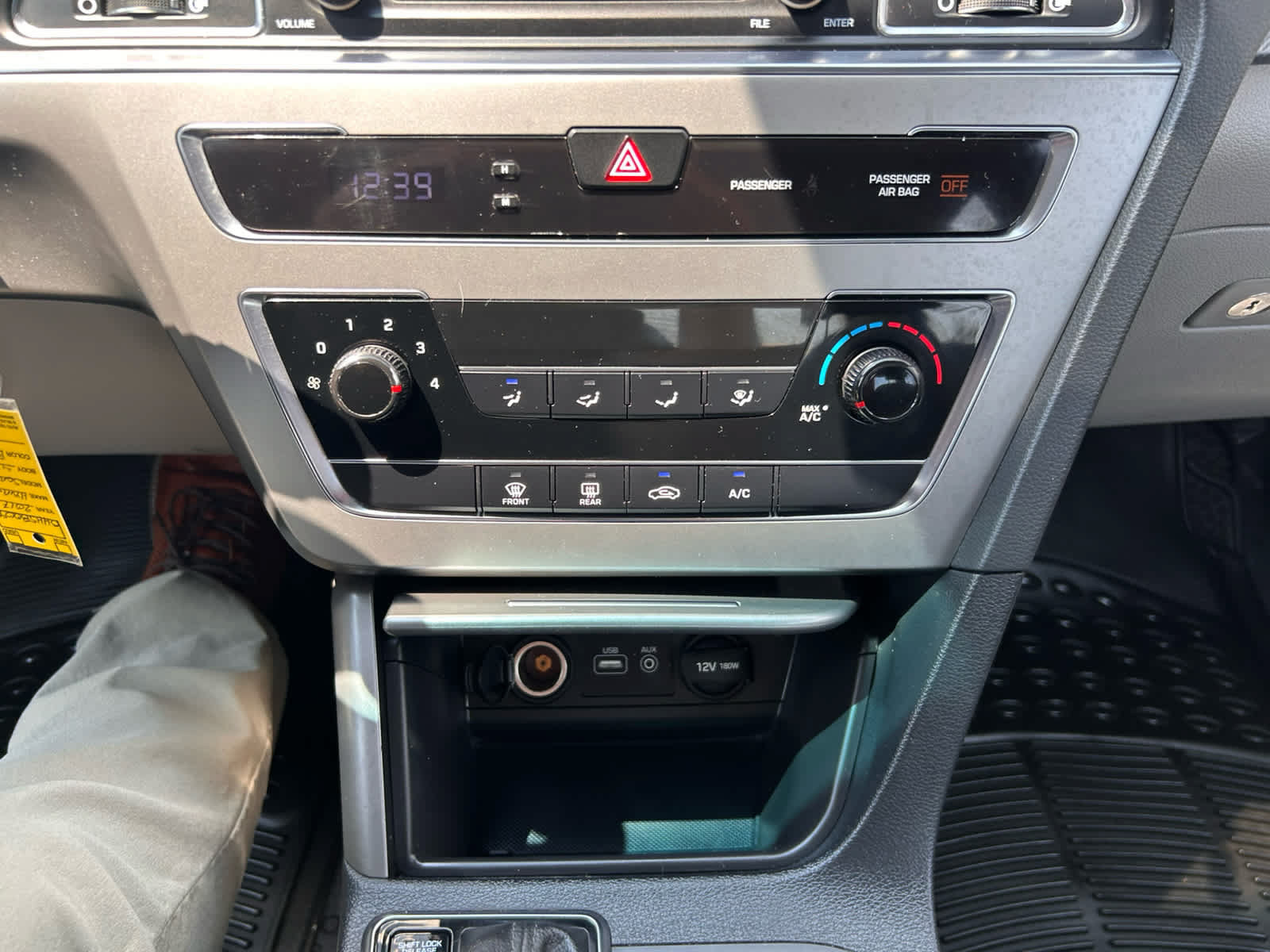 Used 2017 Hyundai Sonata SE FWD image 17