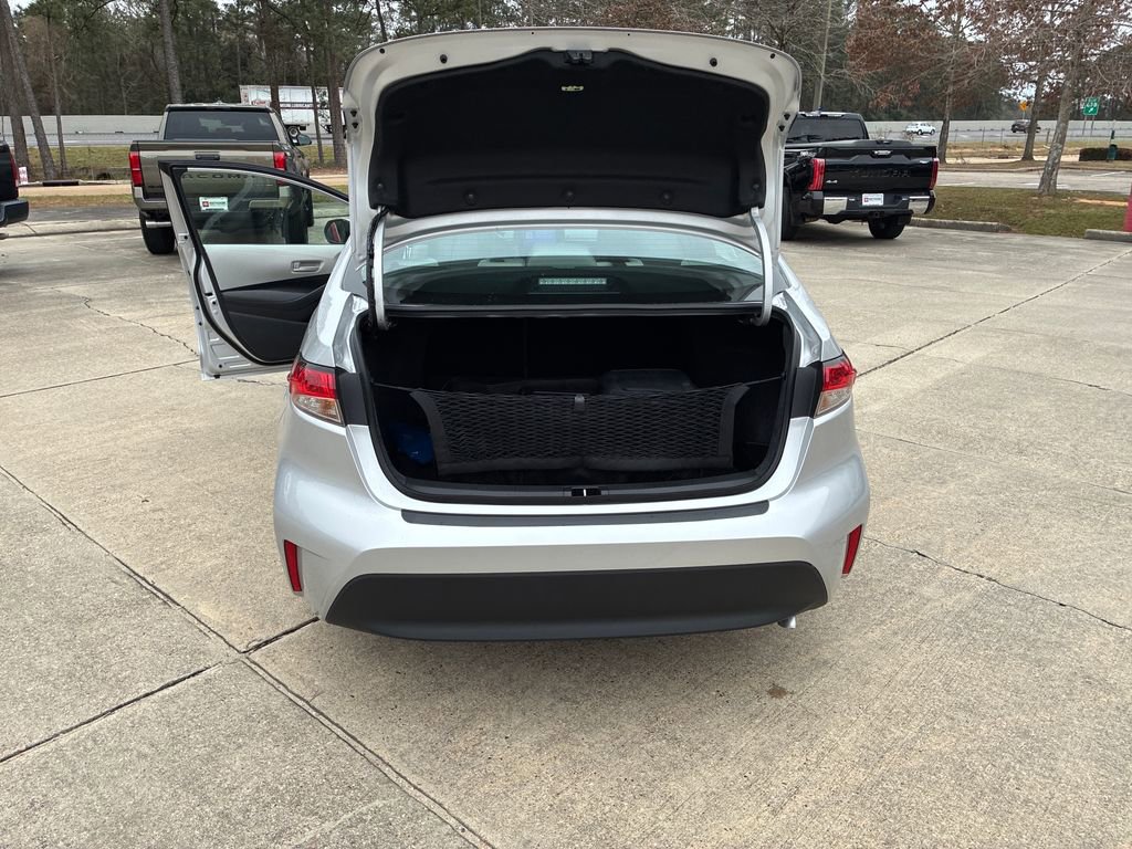 New 2026 Toyota Corolla LE image 31