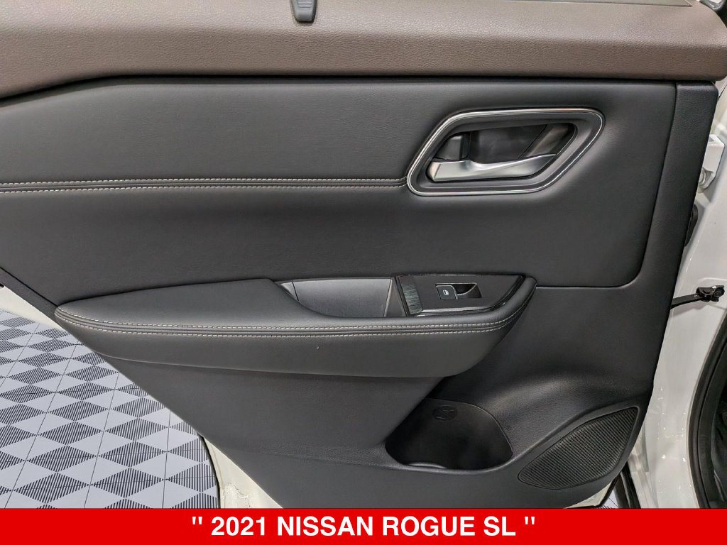 Used 2021 Nissan Rogue SL w/ Premium Package AWD/4WD image 29