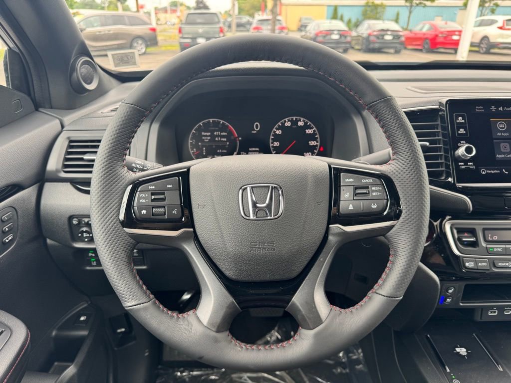 New 2026 Honda Ridgeline Black Edition image 6