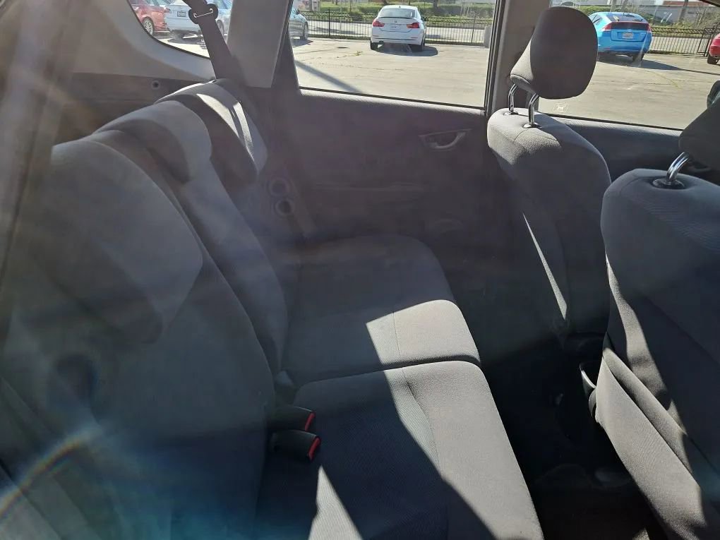 Used 2013 Honda Fit Hatchback 4D image 13