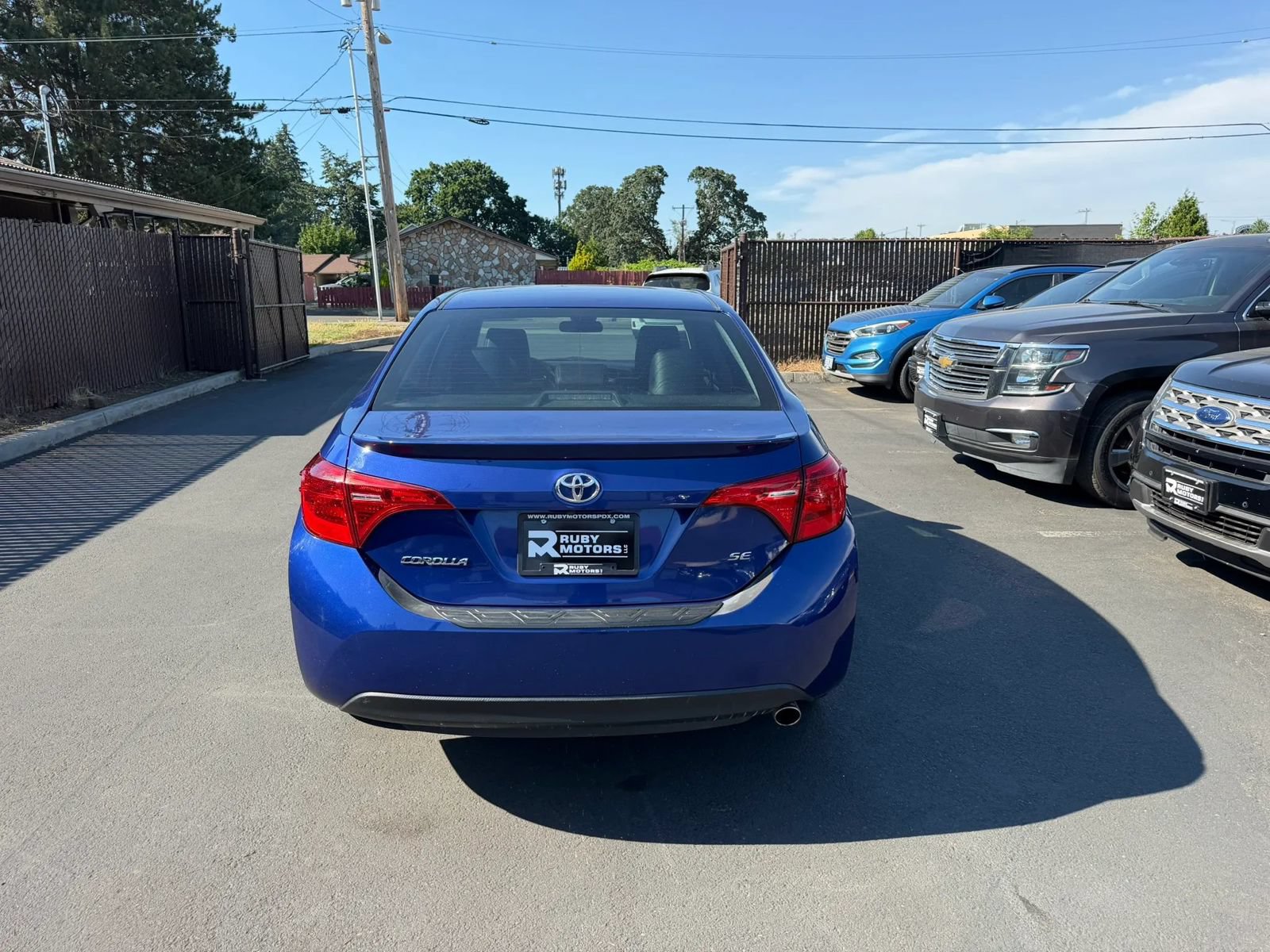 Used 2017 Toyota Corolla SE w/ Body Protection Package FWD image 6