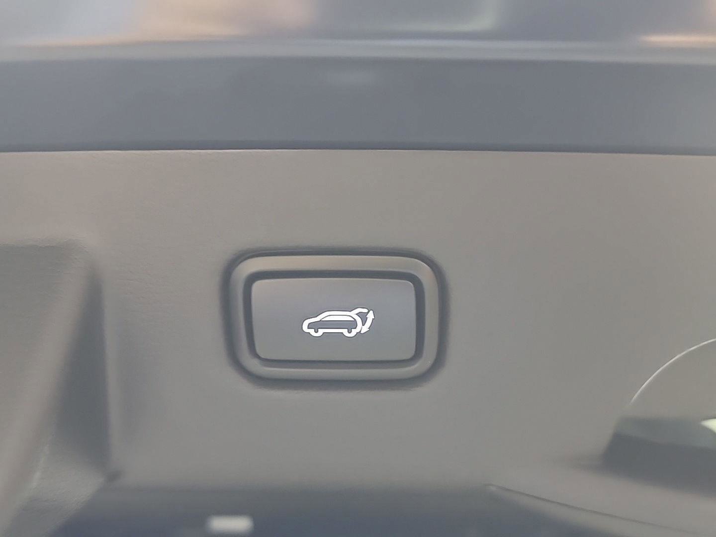 Used 2025 Kia Seltos EX image 8