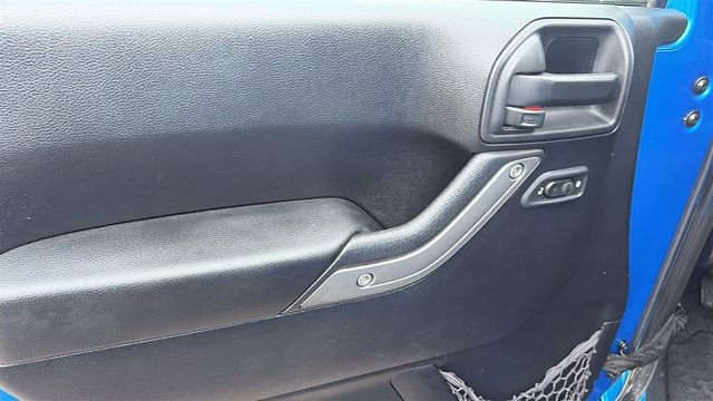 Used 2016 Jeep Wrangler Unlimited Willys image 18