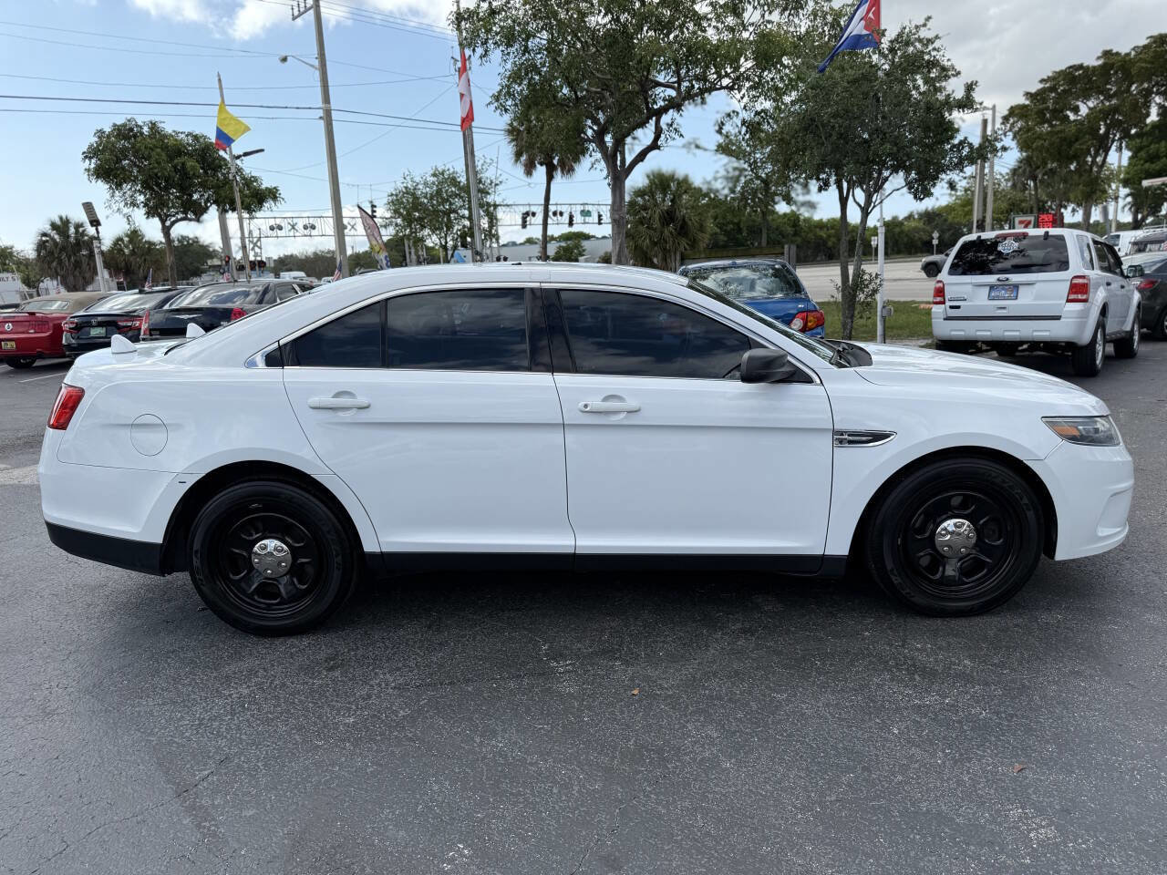 Used 2015 Ford Taurus Police Interceptor AWD image 7