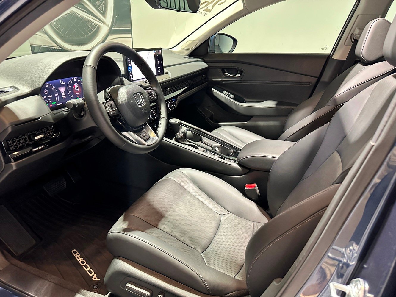 Used 2026 Honda Accord Touring image 10